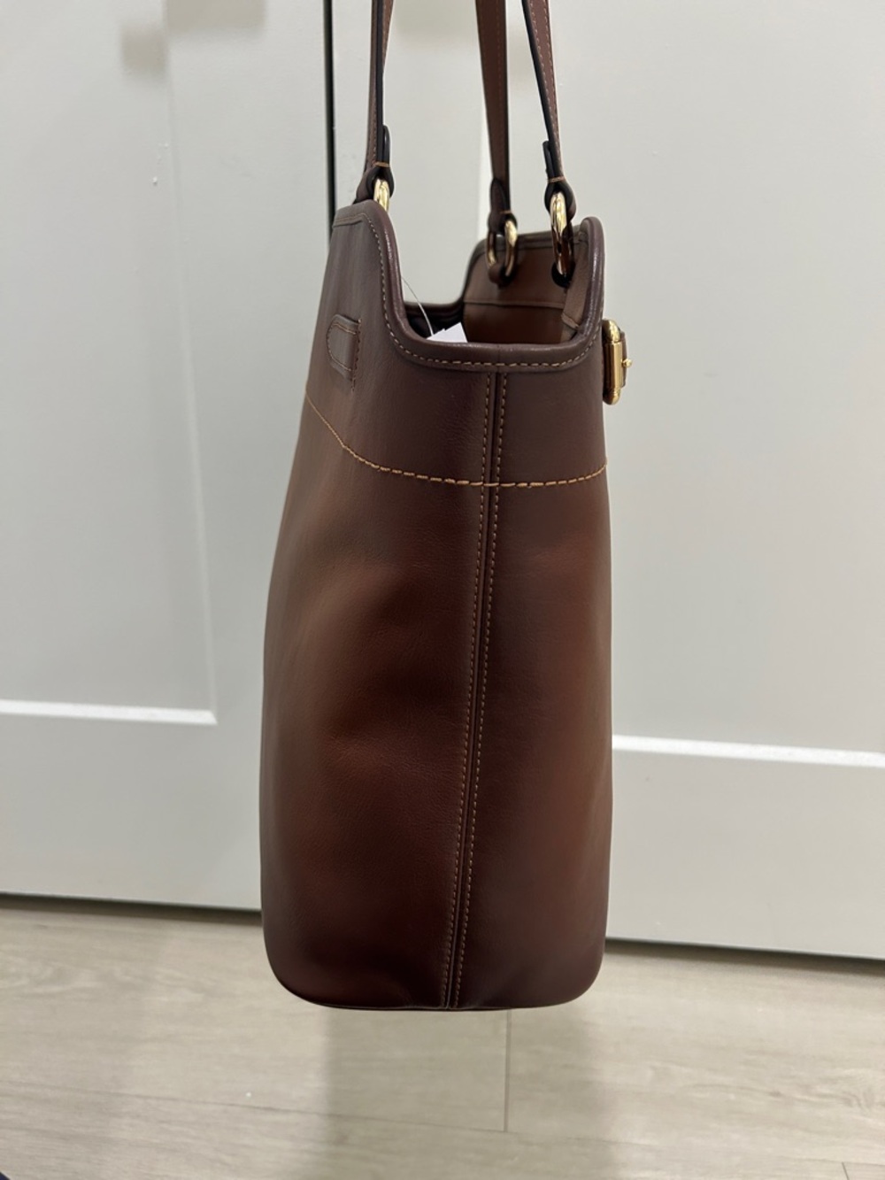 Coach (NWT) Easton Tote Bag in Redwood - Picture 8 of 16